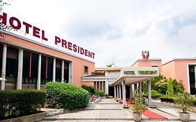 Grand Hotel President